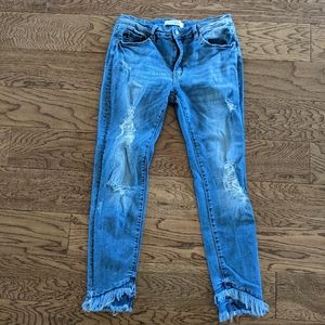 Kancan size 11/29 crop jeans